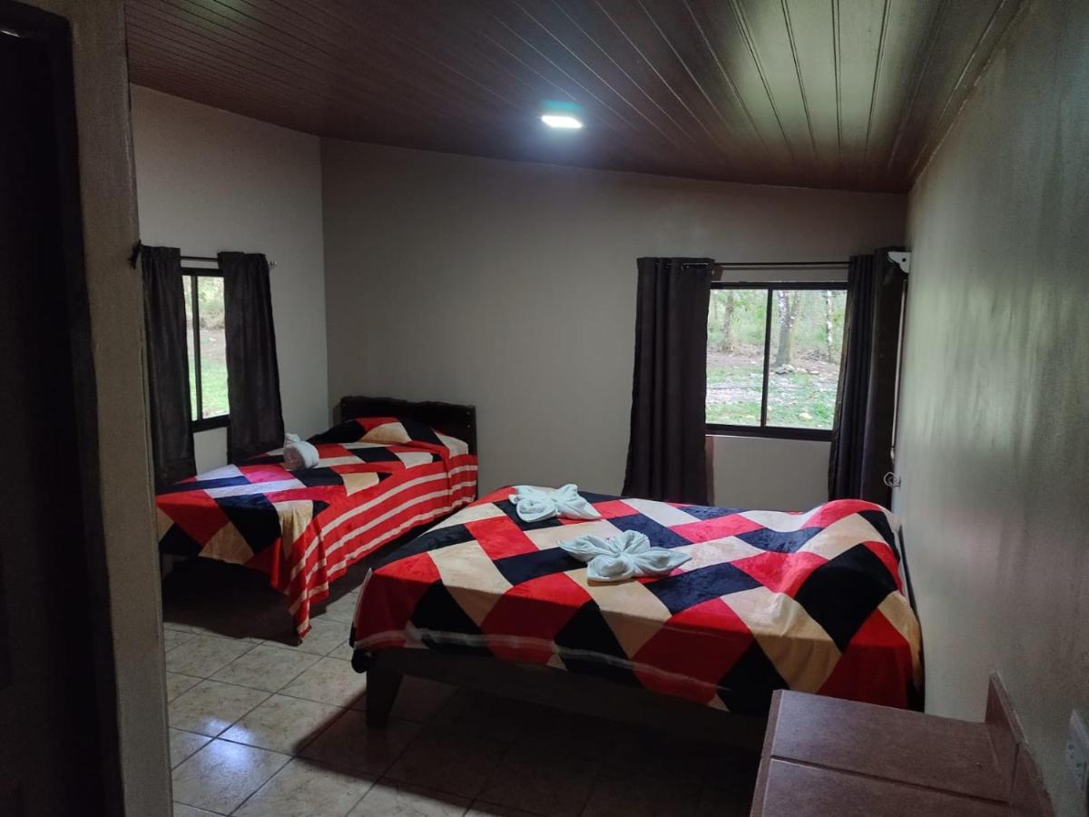 Nacientes Lodge Bijagua Extérieur photo